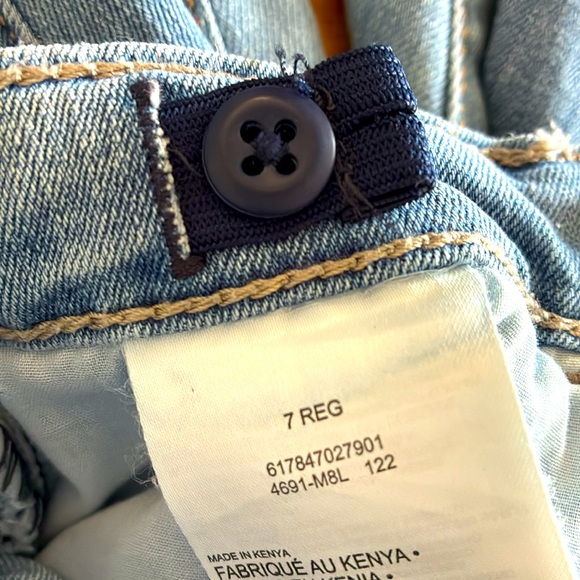 Levi's 720 High-Rise Super Skinny jeans & Levi's 511 Slim Fit jeans✨ - Picture 15 of 17